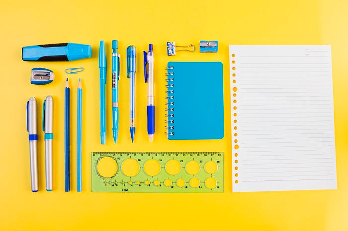 استعدادات العودة إلى المدرسة: دليلك الشامل لأهم الأدوات القرطاسية التي تحتاجها هذا العام