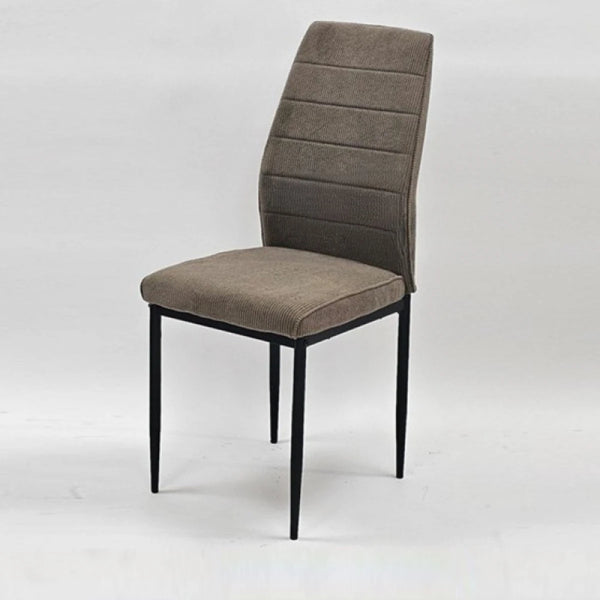 كرسي مخمل بني