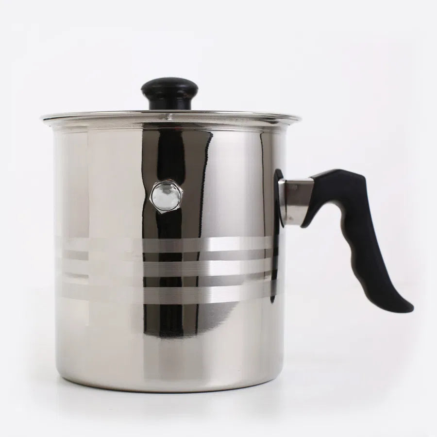 غلاية و مبستر حليب إستيل 2.5 لتر