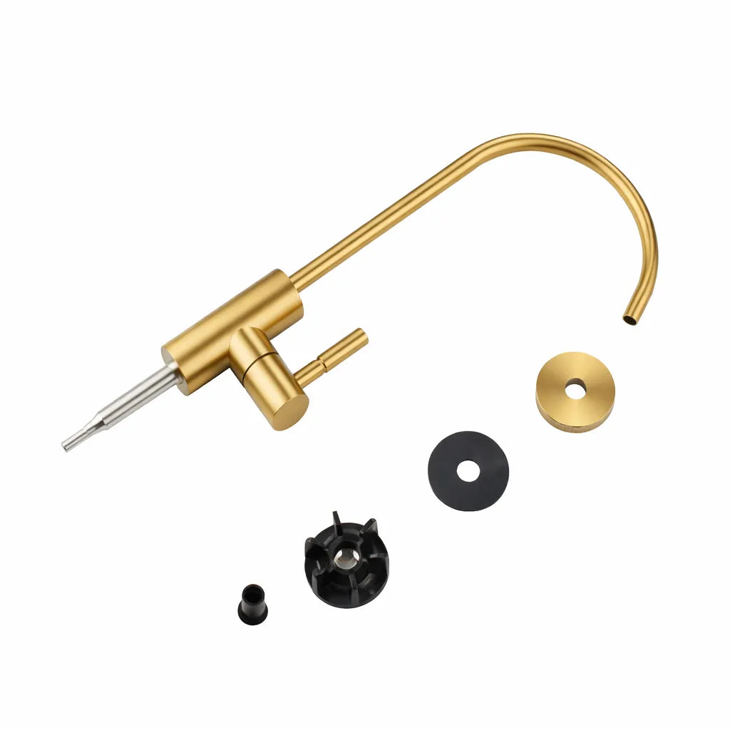 صنبور ماء ذهبي