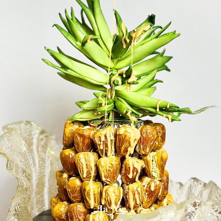 صينية التمر المحشي المميزة